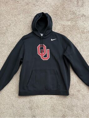 Oklahoma Sooners Nike Men's Black Hoodie Sweatshirt with Crimson OU Logo Mens XL